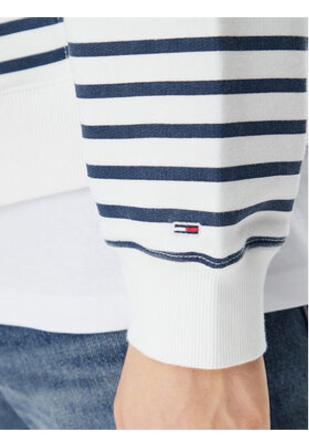 Tommy Jeans Bluza Script Logo DW0DW20303 Biały Boxy Fit. Kolor: biały. Materiał: bawełna