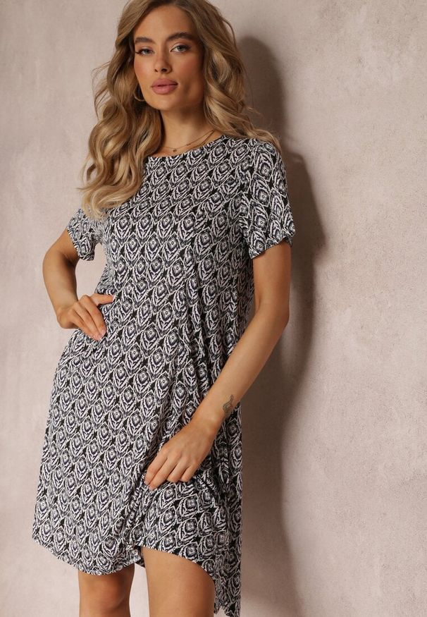 Renee - Czarno-Beżowa Sukienka Mini z Krótkimi Rękawami i Wzorem w Kwiaty Cassatha. Kolor: czarny. Długość rękawa: krótki rękaw. Wzór: kwiaty. Sezon: lato. Długość: mini