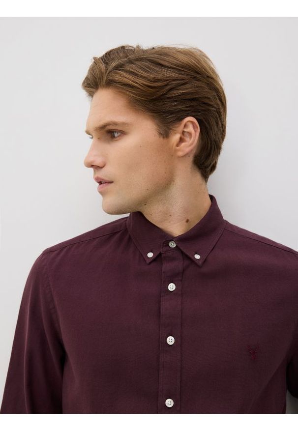 Reserved - Bawełniana koszula slim fit - bordowy. Kolor: czerwony. Materiał: bawełna