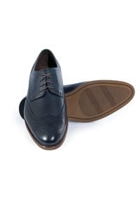 Faber - Granatowe męskie buty wizytowe - brogsy T147. Kolor: niebieski. Materiał: skóra. Styl: wizytowy #4
