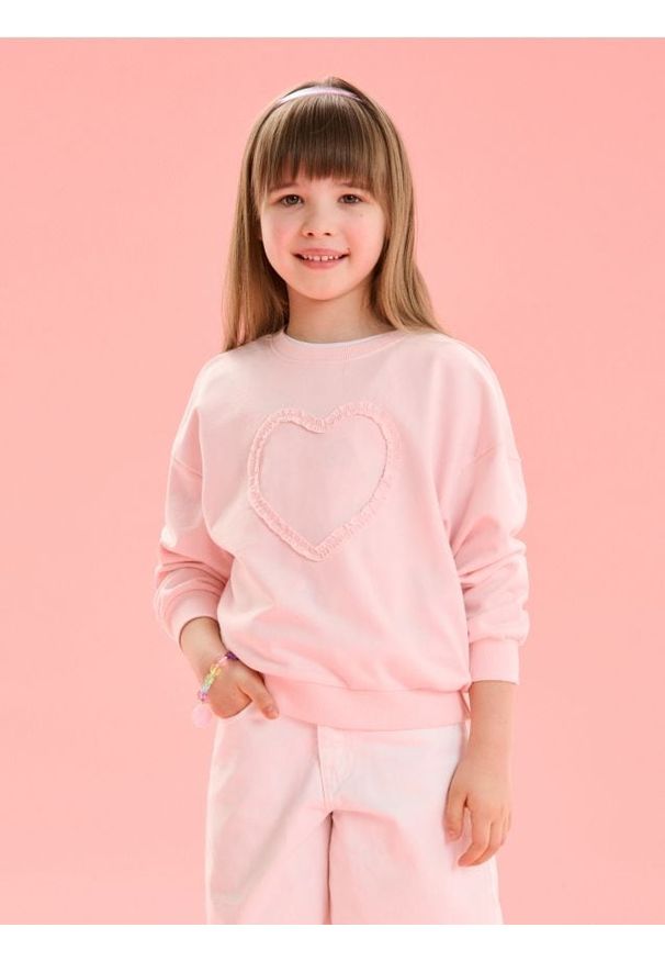 Sinsay - Bluza z naszywanym sercem - różowy. Kolor: różowy