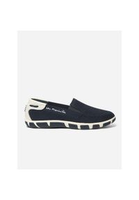 Niskie buty damskie TBS Joessan. Kolor: niebieski. Sezon: lato