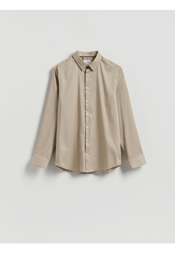 Reserved - Gładka koszula slim fit - beżowy. Kolor: beżowy. Materiał: tkanina, bawełna. Wzór: gładki