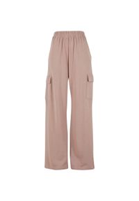 Damskie spodnie dresowe loose fit Urban Classics Light Terry. Kolor: różowy. Materiał: dresówka. Długość: długie #1