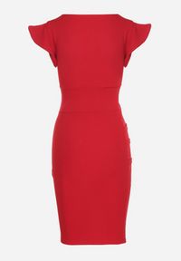Born2be - Czerwona Dopasowana Sukienka z Kopertowy Dekoltem i Falbanką Lunolenia. Typ kołnierza: dekolt kopertowy. Kolor: czerwony. Długość rękawa: krótki rękaw. Typ sukienki: kopertowe. Styl: elegancki #7