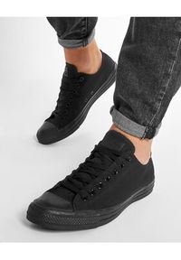 Converse Trampki Chuck Taylor All Star Ox M5039C Czarny. Kolor: czarny. Materiał: materiał #3