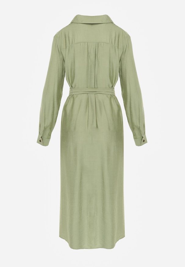 Renee - Zielona Sukienka z Wiskozą o Koszulowym Kroju z Wiązanym Paskiem Rissanni. Kolor: zielony. Materiał: wiskoza. Typ sukienki: koszulowe. Styl: elegancki, klasyczny