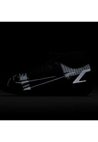 Buty piłkarskie Nike Mercurial Superfly 8 Academy Ic Jr CV0784-004 czarne czarne. Kolor: czarny. Materiał: guma, syntetyk. Szerokość cholewki: normalna. Sport: piłka nożna #4