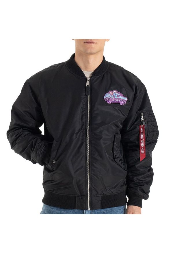 Kurtka Alpha Industries MA-1 Candy Crew 14814003 - czarna. Okazja: na co dzień. Kolor: czarny. Materiał: materiał, tkanina, nylon. Długość rękawa: długi rękaw. Długość: długie. Wzór: aplikacja, nadruk. Styl: casual