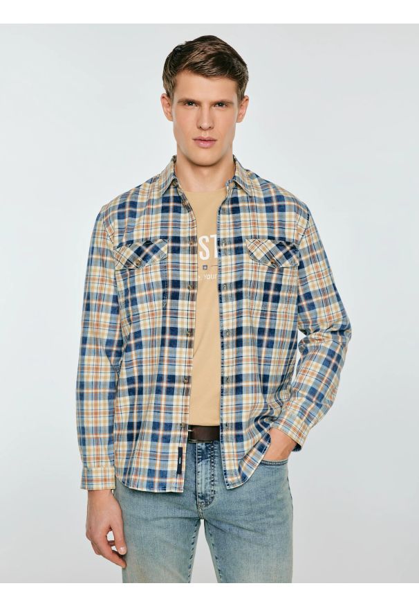 Big-Star - Koszula męska bawełniana w kratę beżowo-granatowa Kolisew 800. Kolor: beżowy. Materiał: bawełna. Długość rękawa: długi rękaw. Długość: długie. Wzór: kratka. Styl: vintage, elegancki