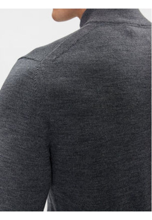 Calvin Klein Sweter K10K110421 Szary Regular Fit. Kolor: szary. Materiał: wełna