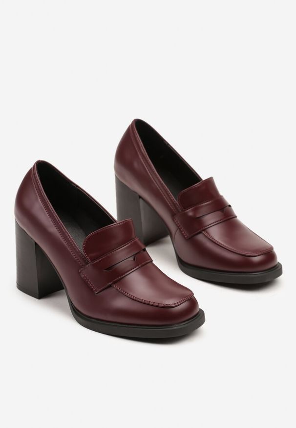 Born2be - Bordowe Półbuty na Słupku Keria. Okazja: na spotkanie biznesowe. Kolor: czerwony. Obcas: na słupku. Styl: biznesowy, elegancki