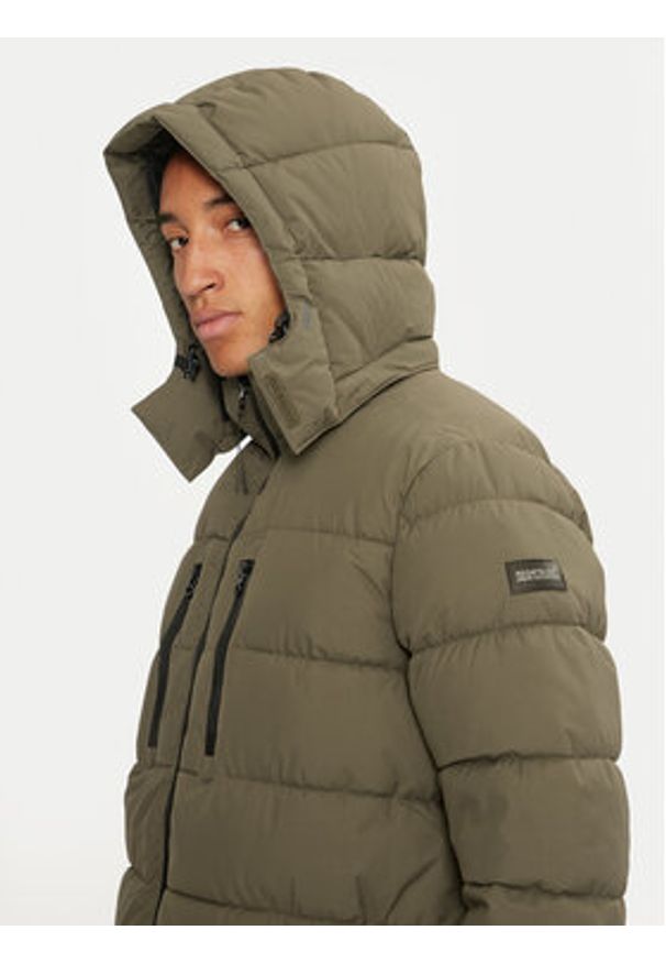 Regatta Kurtka zimowa Mottere RMN242 Zielony Regular Fit. Kolor: zielony. Materiał: syntetyk. Sezon: zima