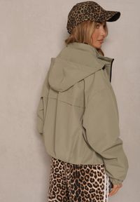 Renee - Zielona Kurtka w Stylu Streetwear z Kapturem Oversize Nativiona. Okazja: na co dzień. Typ kołnierza: kaptur. Kolor: zielony. Materiał: jeans. Styl: casual #5