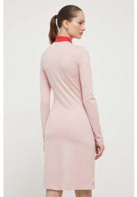 Fila sukienka kolor różowy mini prosta. Kolor: różowy. Materiał: dzianina. Typ sukienki: proste. Długość: mini #3