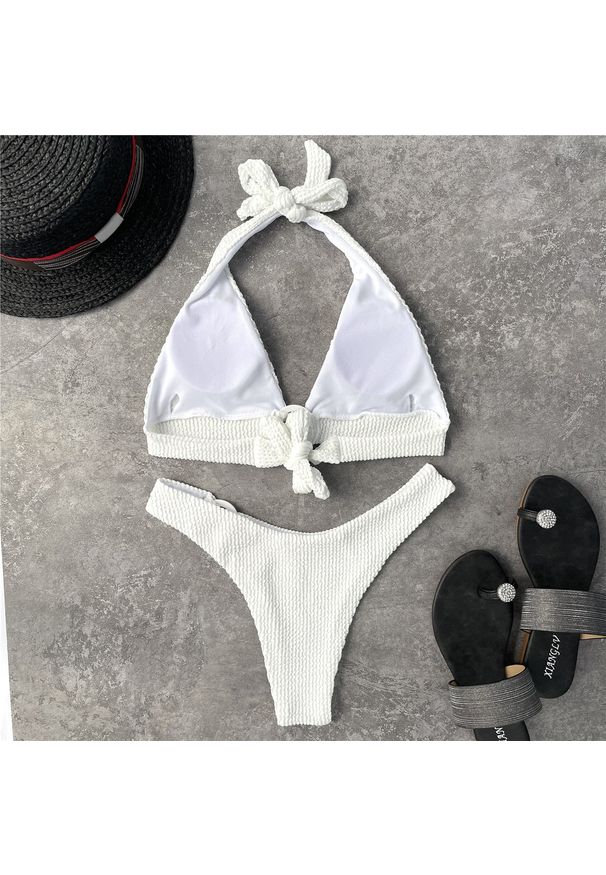 Intica - Bikini z okrągłym dekoltem na plażę i basen Kary. Kolor: czerwony. Materiał: materiał