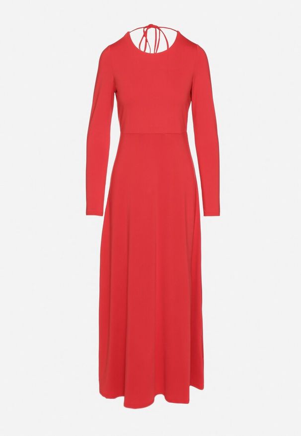 Born2be - Czerwona Rozkloszowana Sukienka z Wiskozą z Odkrytymi Plecami i Wiązaniem Irellisa. Okazja: na co dzień. Kolor: czerwony. Materiał: wiskoza. Styl: casual, elegancki