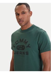 Tommy Jeans T-Shirt DM0DM22551 Zielony Regular Fit. Kolor: zielony. Materiał: bawełna #5