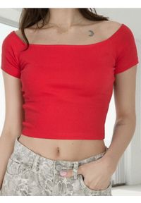 Sinsay - Crop top z krótkim rękawem - czerwony. Kolor: czerwony. Długość rękawa: krótki rękaw. Długość: krótkie