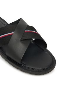 TOMMY HILFIGER - Tommy Hilfiger Klapki FM0FM05415 Czarny. Kolor: czarny. Materiał: skóra #5