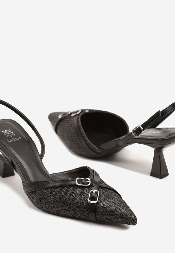 Born2be - Czarne Sandały Slingback na Obcasie Typu Kaczuszka Zdobione Klamrami Adivilo. Okazja: na co dzień. Zapięcie: klamry. Kolor: czarny. Wzór: aplikacja. Obcas: na obcasie. Styl: wizytowy, klasyczny, elegancki, casual. Wysokość obcasa: średni