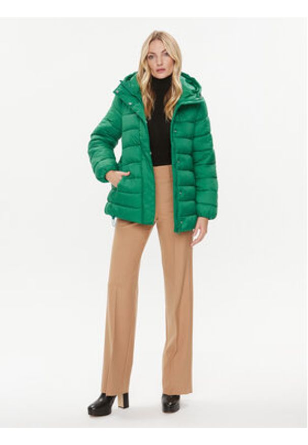 United Colors of Benetton - United Colors Of Benetton Kurtka zimowa 2NIWDN013 Zielony Regular Fit. Kolor: zielony. Materiał: syntetyk. Sezon: zima