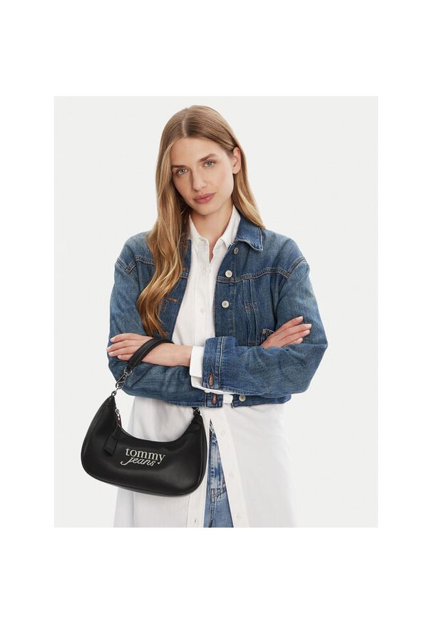Torebka Tommy Jeans. Kolor: czarny