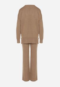 Born2be - Ciemnobeżowy Komplet Dzianinowy z Bawełną i Wełną Spodnie i Warkoczowy Sweter Errela. Kolor: beżowy. Materiał: wełna, bawełna, dzianina #3