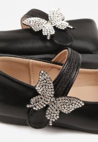 Born2be - Czarne Balerinki Zapinane na Rzep z Ozdobą Motylkiem Adola. Okazja: na co dzień. Zapięcie: rzepy. Kolor: czarny. Materiał: jeans. Wzór: aplikacja. Styl: casual, elegancki #6