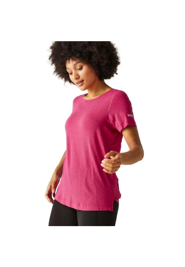 Regatta - Ballyton damska koszulka. Kolor: różowy. Materiał: materiał. Długość rękawa: krótki rękaw. Długość: krótkie. Sport: fitness, turystyka piesza