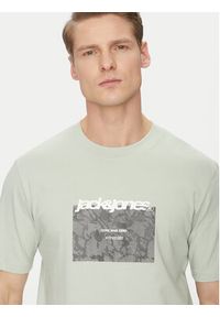 Jack & Jones - Jack&Jones T-Shirt Tarmac 12273239 Zielony Regular Fit. Kolor: zielony. Materiał: bawełna #5