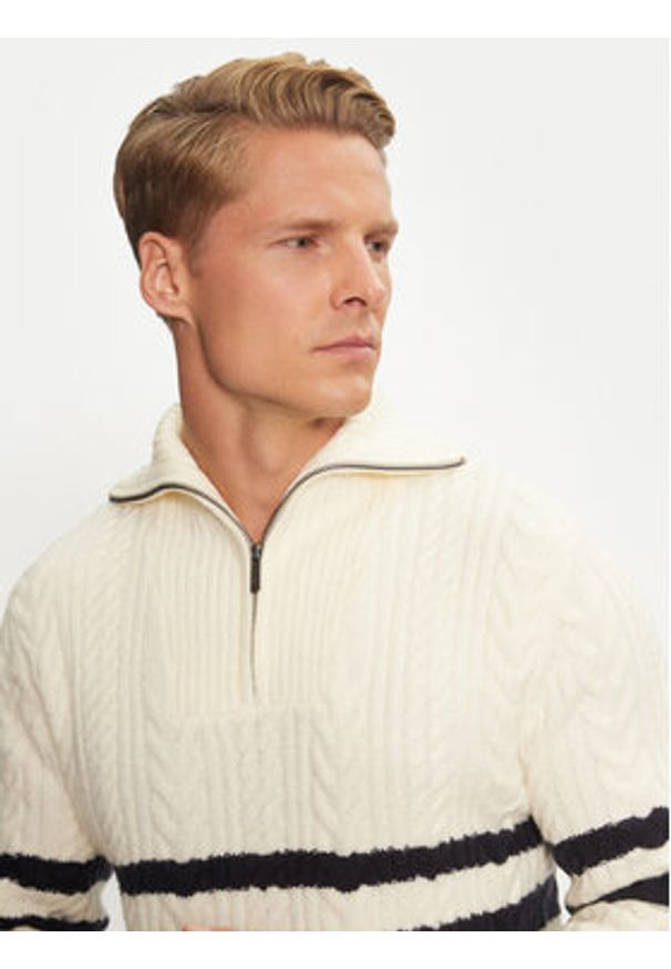 Guess Sweter M4BR12 Z3HA2 Écru Regular Fit. Materiał: syntetyk