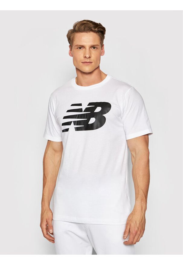 New Balance T-Shirt Classics Tee MT03919 Biały Athletic Fit. Kolor: biały. Materiał: bawełna