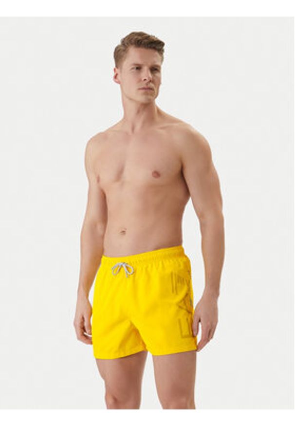 EA7 Emporio Armani Szorty kąpielowe 7M002001 AF14497 M2004 Żółty Regular Fit. Kolor: żółty. Materiał: syntetyk