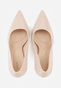 Born2be - Beżowe Szpilki VICES z Lakierowanym Efektem Jestiva. Okazja: na co dzień. Kolor: beżowy. Materiał: lakier. Obcas: na szpilce. Styl: casual, elegancki, klasyczny. Wysokość obcasa: wysoki #2