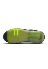 Buty Nike Air Max Motif Next Nature W DZ5630-001 szare. Kolor: szary. Materiał: syntetyk, tkanina, skóra. Szerokość cholewki: normalna. Model: Nike Air Max #8