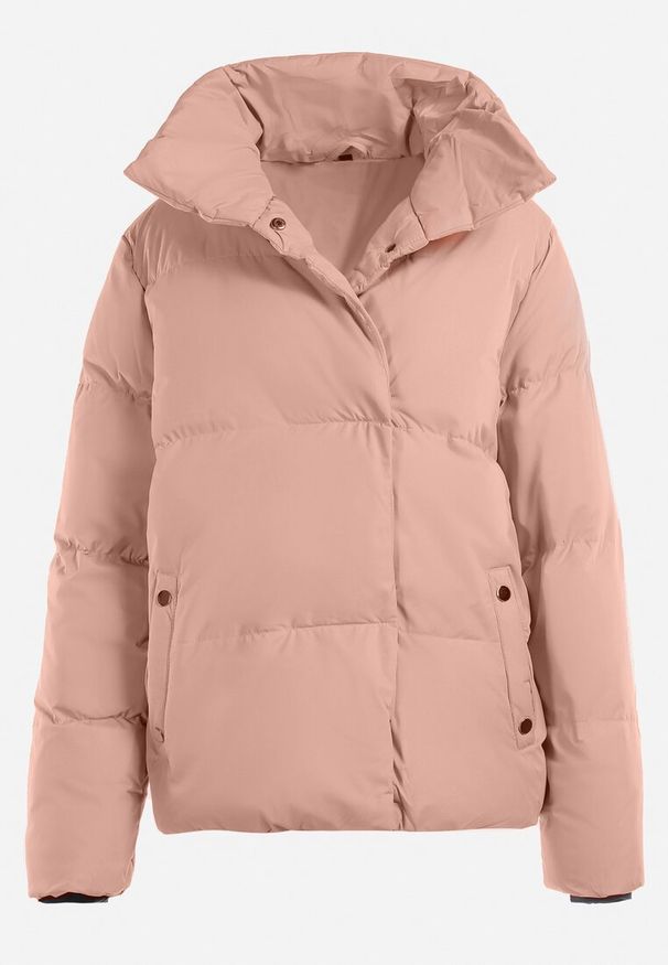 Born2be - Różowa Kurtka Pikowana ze Stójką Astasia. Typ kołnierza: kołnierzyk stójkowy. Kolor: różowy. Wzór: jednolity. Sezon: zima, jesień. Styl: elegancki