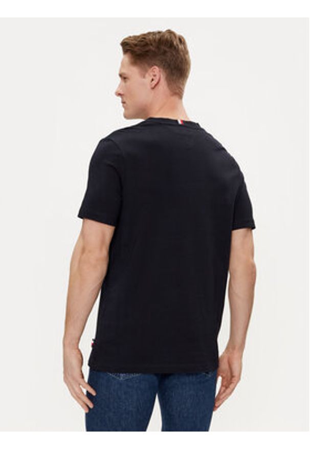 TOMMY HILFIGER - Tommy Hilfiger T-Shirt Track Graphic MW0MW34429 Granatowy Regular Fit. Kolor: niebieski. Materiał: bawełna