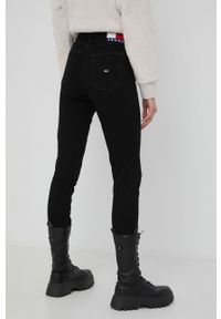Tommy Jeans jeansy MELANY CE678 DW0DW12020.PPYY damskie high waist. Stan: podwyższony. Kolor: czarny #4