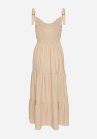 Born2be - Beżowa Rozkloszowana Sukienka z Wiskozą Ozdobiona Wiązaniem na Ramiączkach Meravessa. Okazja: na spacer. Kolor: beżowy. Materiał: wiskoza. Długość rękawa: na ramiączkach. Wzór: aplikacja #7