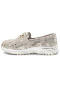 Półbuty damskie Artiker, cholewka ze skóry naturalnej perforowana struktura metaliczne wykończenie, złote, 58C0485. Kolor: złoty. Materiał: skóra. Szerokość cholewki: normalna #5