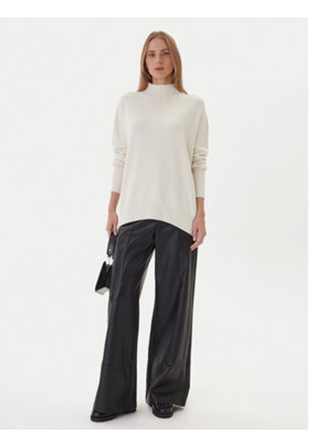 Kontatto Sweter 3M0822C Écru Relaxed Fit. Materiał: syntetyk