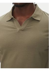 Lindbergh Polo 30-404036 Khaki Slim Fit. Typ kołnierza: polo. Kolor: brązowy. Materiał: bawełna