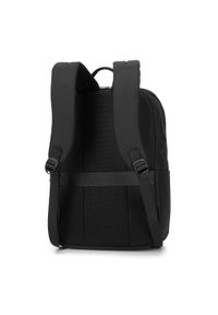 Wittchen - Męski plecak na laptopa 15,6” z zaokrągloną klapą czarny. Kolor: czarny. Materiał: poliester. Wzór: napisy, aplikacja. Styl: klasyczny #5
