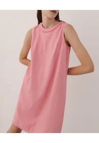 Marella - MARELLA - Różowa sukienka Jessy. Kolor: różowy, wielokolorowy, fioletowy. Materiał: bawełna, len. Wzór: aplikacja. Typ sukienki: proste, rozkloszowane. Długość: mini #7
