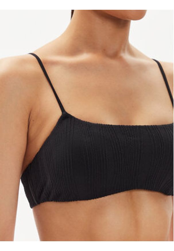 Chantelle Góra od bikini C12VQ9 Czarny. Kolor: czarny. Materiał: syntetyk