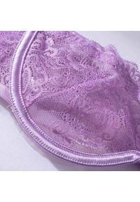 Intica - Koronkowa bielizna z półmiseczkami regulowane ramiączka Rebekah. Kolor: fioletowy. Materiał: koronka. Wzór: koronka #4