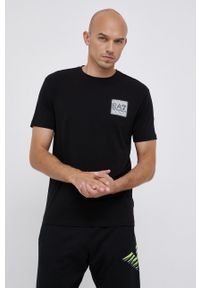 EA7 Emporio Armani T-shirt męski kolor czarny z aplikacją. Okazja: na co dzień. Kolor: czarny. Materiał: dzianina. Wzór: aplikacja. Styl: casual