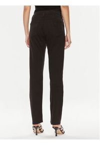 Guess Spodnie materiałowe Girly W4RA16 WFXDA Czarny Regular Fit. Kolor: czarny. Materiał: bawełna
