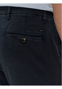 TOMMY HILFIGER - Tommy Hilfiger Chinosy Bleecker MW0MW33910 Granatowy Slim Fit. Kolor: niebieski. Materiał: bawełna #3